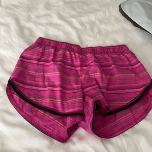 Lululemon speed up short